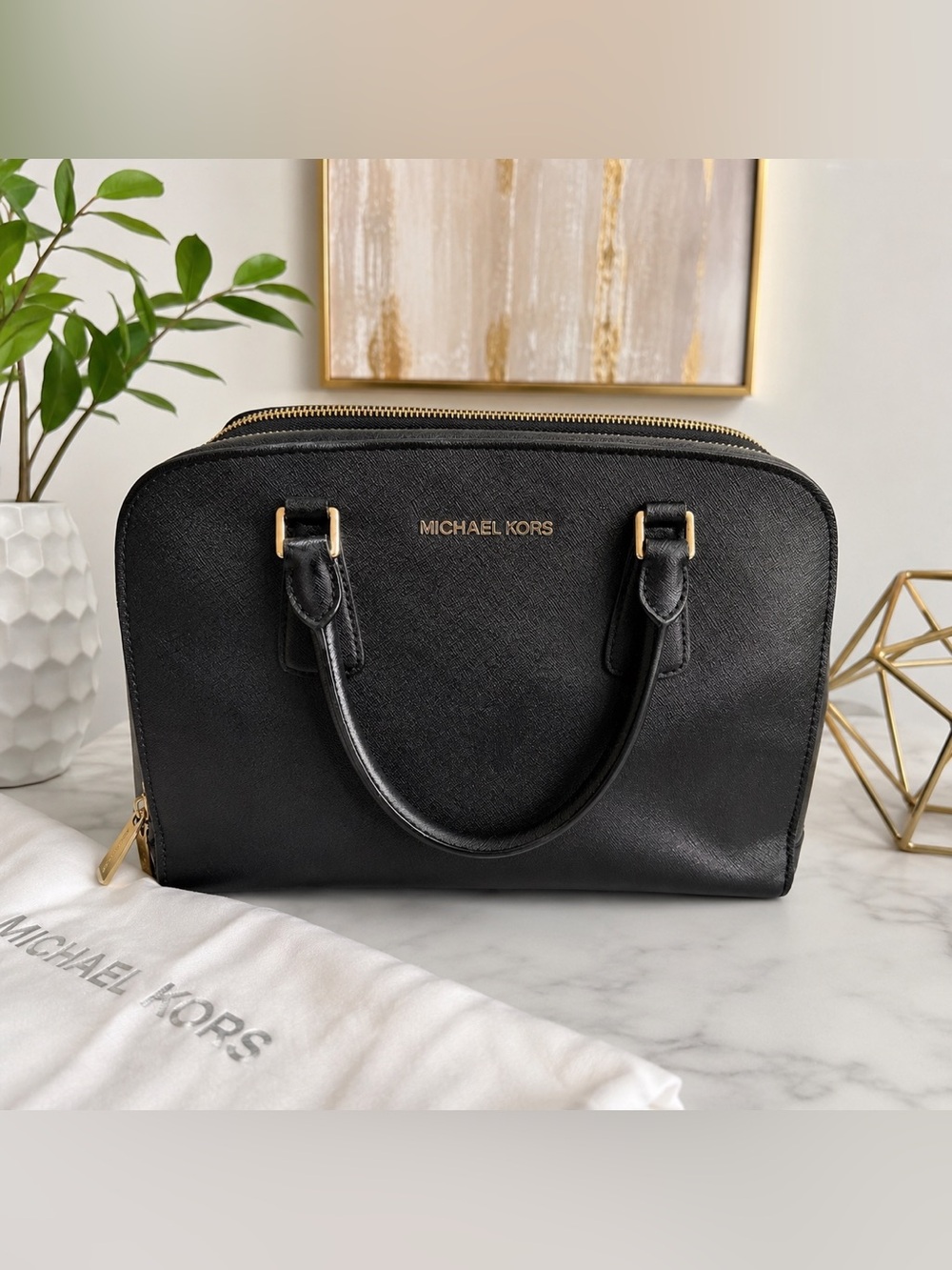 Michael Kors‎ Reese Black Patent Leather Saffiano Satchel Bag Purse 30T4GEES3A